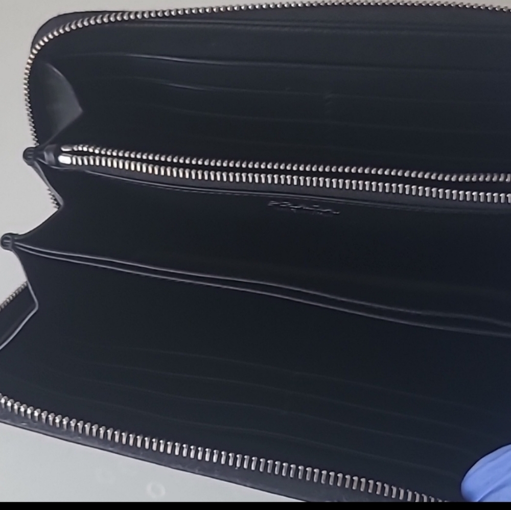 PRADA Zip Daino Wallet - Picture 6 of 11